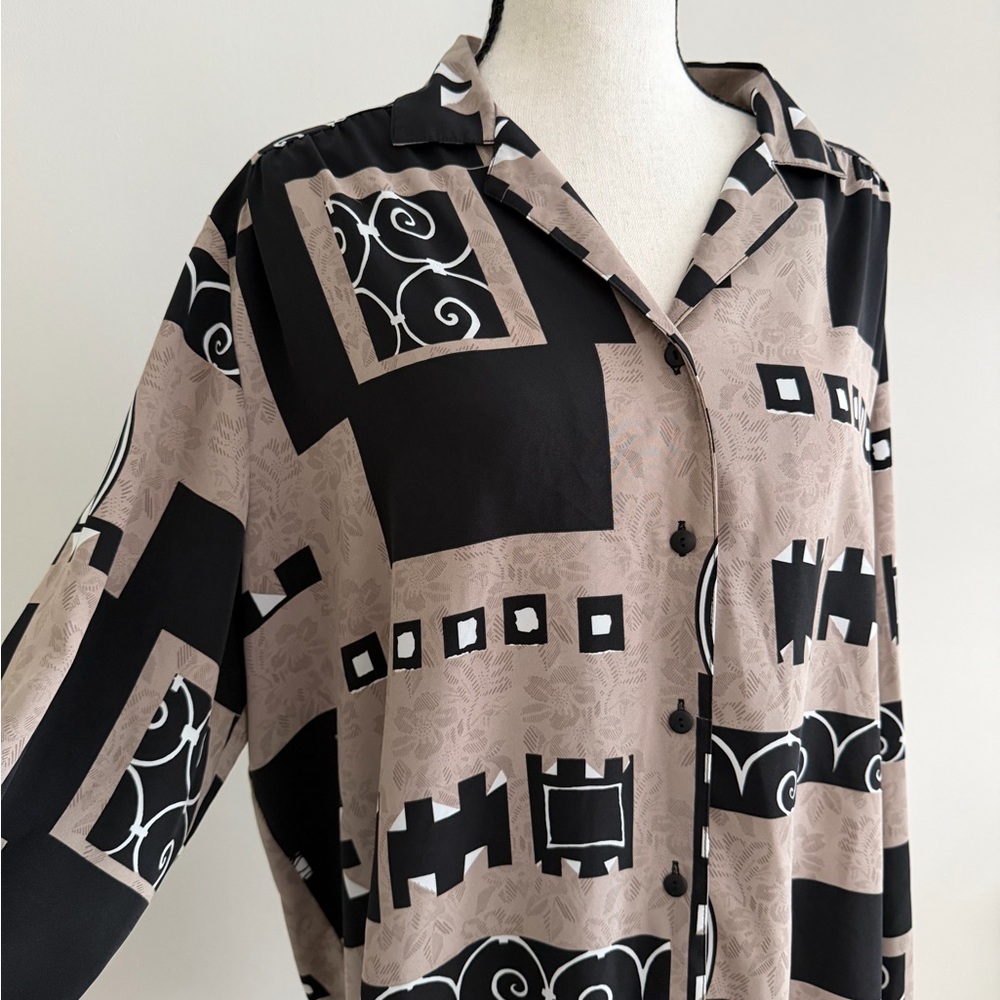 Carroll Reed Button Down Shirt - Picture 2 of 3